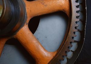 有名メーカーの電動工具を買う際の店選び